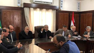 مدير تعليم الإسماعيلية يستعرض اجراءات السلامة  و الانضباط في المدارس