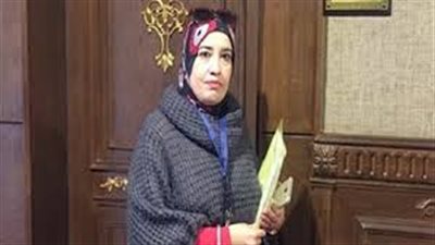 منى أبو غالى: يجب احترام آراء أولياء الأمور فى ظل انتشار الأمراض المعدية وخاصه كورونا