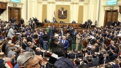 عاجل.. البرلمان: جميع مستحقات و مكافآت وحوافز المعلمين على أساسي راتب 2014.. والتأمينات والمعاشات علي أساسي 2020.. ونائب : القرار تسبب في ارتفاع معدلات الفقر في البلاد