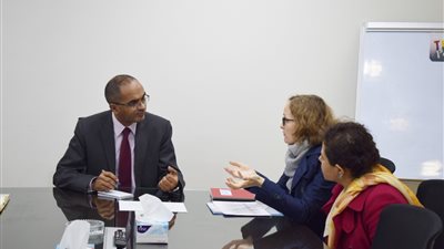 إسماعيل: المرحلة الأولى من البرنامج تخدم 708 آلاف نسمة فى 80 قرية بمحافظات 