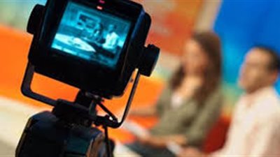  اعلامية شهيرة تشعل مواقع التواصل الاجتماعى بعد اصابتها بـ