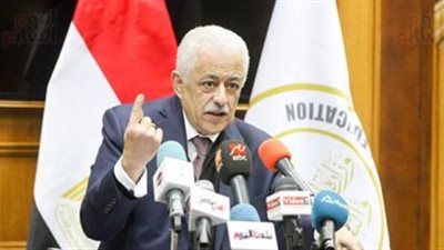 بنسبة 50%| تعرف علي قرار وزير التربية والتعليم الذي أسعد جموع المعلمين.. 