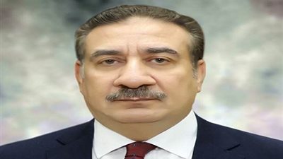 محافظ المنوفية: منع وضع أى ملصقات أو رسومات وكتابات عشوائية على المنشأت الحكومية 