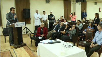 وزير التعليم العالي يلتقي وفد طبي أمريكي بمستشفى أبو الريش الجامعي للأطفال
