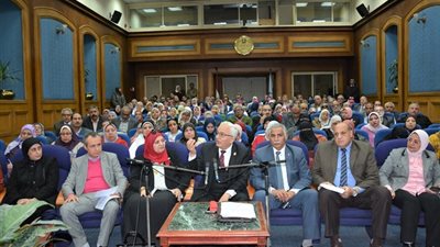 رضا حجازى ينصف المعلمين بشأن شغل الوظائف القيادية فى المدارس والادارات والمديريات التعليمية