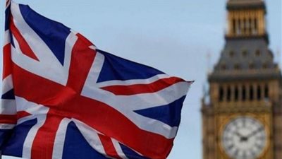 إلغاء امتحانات نهاية السنة وغلق المدارس ببريطانيا