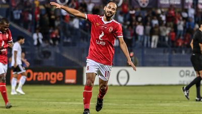 الاهلى يعلن رسميا التجديد لوليد سليمان  لمدة موسمين
