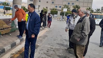 جهاز مدينة بدر ينظم حملات تطهير وتعقيم فى  موقف الأتوبيس الرئيسي بالمدينة