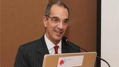 وزير الاتصالات يكشف تفاصيل رفع كفاءة الانترنت 6 أضعاف