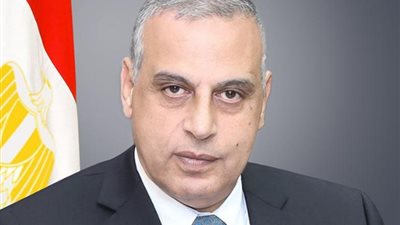 محافظ سوهاج: التنسيق بين كل الأجهزة لصرف المعاشات 34 ملحق لمكاتب البريد بسوهاج 