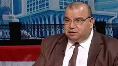 تأجيل امتحانات الثانوية العامة والجامعات الى اغسطس.. الغاء انتقال الطلاب الى الصفوف الاعلى وضياع سنة من عمرهم التعليمى.. 5 سيناريوهات وضعها رفعت فياض امام طارق شوقى وخالد عبدالغفار