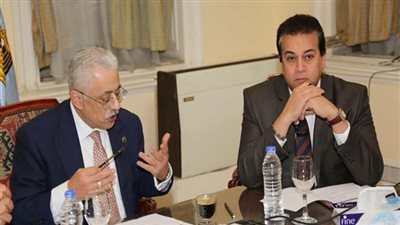 طلاب الدبلومة الامريكية يستغيثون بـ