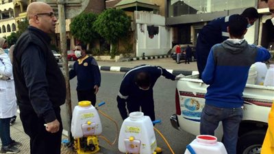 شركة مياه سوهاج: تطهير وتعقيم جميع الطرق الرئيسية بمدينة سوهاج وعدد من المصالح الحكومية لمنع انتشار فيروس كورونا