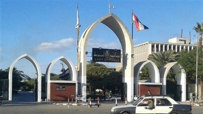 آخر موعد للتقديم 9 ابريل.. جامعة اسيوط تعلن عن حاجتها الى اعضاء هيئة التدريس من المدرسين