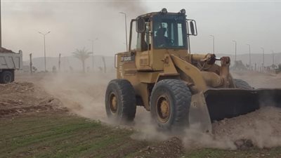 جهاز مدينة سوهاج الجديدة يسترد قطعة أرض بمساحة فدان ونصف بعد التعدى عليها للمرة الثانية