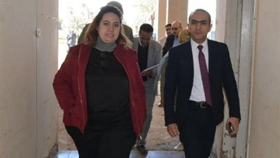 نائب محافظ سوهاج يبحث آليات تقديم المساعدات اللازمة للأسر الاكثر احتياجا