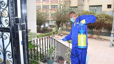 إجراءات احترازية لموجهة  كورونا.. استمرار تطهير المصالح ودور العبادة والمدارس والطرق بسوهاج