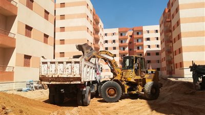 الإسكان: جار الانتهاء من أعمال المرافق لعمارات  الإسكان الاجتماعى بمدينة العبور الجديدة