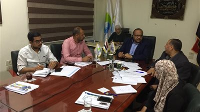 مسئولو  مياه أسيوط يعقدون اجتماعا لمتابعة الموقف التنفيذي للمشروعات الجارى تنفيذها