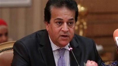 عاجل| التعليم العالي تعلن عن بدء إجراء التجارب السريرية لـ