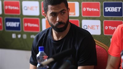 أحمد فتحي يعلن قراره النهائى بالرحيل عن الاهلى 