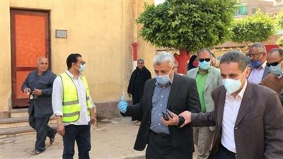 عاجل| عزل قرية 