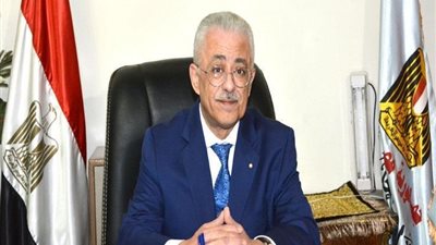 عاجل| وزير التعليم يعلن عن مفاجأة صادمة لأولياء الأمور الذين يشترون الأبحاث لأبنائهم