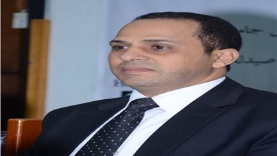 رئيس جامعة دمنهور ينعى شهيد الوطن وابن محافظة البحيرة ويدين حادث الأميرية