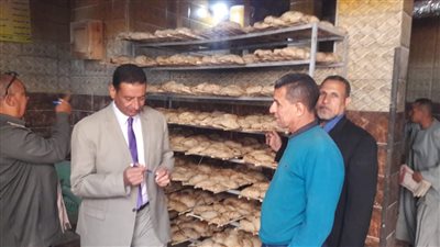 وكيل تموين سوهاج يقود حملة مفاجئة علي مخابز أخميم