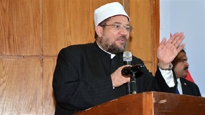 بسبب صلاة التراويح.. وزير الاوقاف يعفى المتحدث الرسمى من منصبه