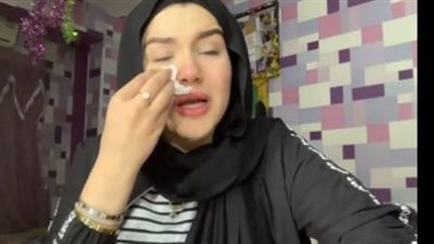 حنين حسام: الممثلين بيعملوا لايفات فهل معنى كده إنهم بيشتغلوا فى الدعارة