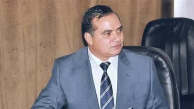  عاجل| جامعة سوهاج يعلن قواعد استبدال امتحانات الفصل الدراسي الثاني برسائل بحثية لسنوات النقل