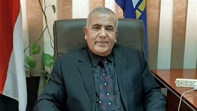 احاله معلم للتحقيق لبيعة الابحاث للطلاب 