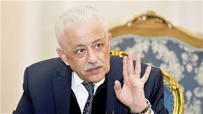  أهم الأخبار| رئيس الوزراء يوافق علي صرف شهر من الراتب الأساسي بحد أدني 1000 جنيه لجميع العاملين بهذه الجهات الحكومية.. وزير التعليم: الأسبوع الدارسي إلي يومان.. مقابل أن يمتد حتى الساعة الخامسة مساءً