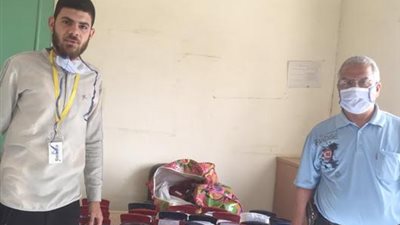 تسليم 1055 نظارة طبية  للطلاب فى القرى الأشد احتياجا بسوهاج