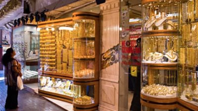 عاجل| الذهب يسجل ارتفاعا قياسا جديدا في مصر