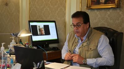 وزير التعليم العالي يلتقى مع عدد من ممثلي البنك الدولي