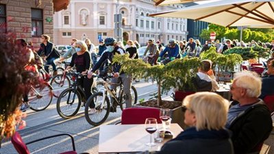 عاجل| سلوفينيا أول دولة أوروبية تعلن انتهاء وباء فيروس كورونا رسميا 