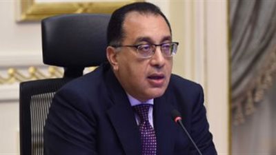 عاجل| الحكومة: خصم 1% من صافي دخل جميع العاملين بالدولة 