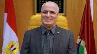 رئيس جامعة الفيوم يعلن اصابتة بفيروس كورونا