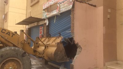جهاز مدينة حدائق أكتوبر يشن حملة لإزالة التعديات ورفع الإشغالات بعدة مناطق بالمدينة 