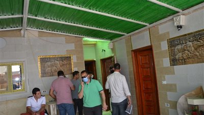 جهاز مدينة ١٥ مايو يشُن حملة مكبرة لإزالة مخالفات البناء والتعديات على الأرصفة   