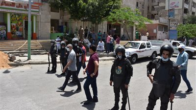 وزير الإسكان: جهاز مدينة القاهرة الجديدة يسترد 10 وحدات سكنية  بالتجمع الخامس لمخالفة تغيير النشاط