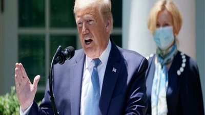 ترامب يتبرع براتبه لمواجهة 