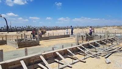 وزير الإسكان: جارٍ صب أساسات كلية المعاملات القانونية الدولية بجامعة مدينة المنصورة الجديدة 