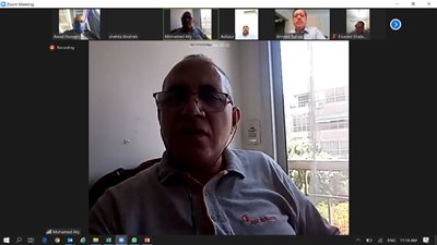 وزير الرى يعقد إجتماعاً بالقيادات بالوزارة لمتابعة إدارة موسم أقصي احتياجات ومشروعات الوزاره