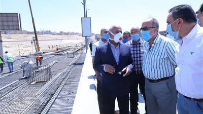   كامل الوزير : مخطط لتسيير أتوبيسات BRT على الطريق الدائرى لتحقيق الانسيايية المرورية بالطريق