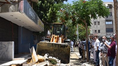 وزير الإسكان: إحالة  ٦ محاضر مخالفات بناء للنيابة العسكرية بمدينة القاهرة الجديدة