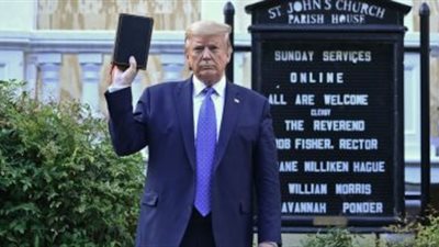 هام| ترامب عن عن عدد من القرارات العاجلة.. ويغرد: يوم تاريخي لأمريكا!