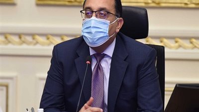 عاجل | رئيس الوزراء يعلن قرارات جديدة بشأن الحظر  تقليل ساعات العمل من الاحد المقبل وتعليق تواجد الطلاب بمقار المدارس والمعاهد والجامعات